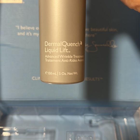 5oz!! Kate Somerville DermalQuench Liquid Lift™ Advanced Wrinkle Treatment - NEW - Picture 3 of 6